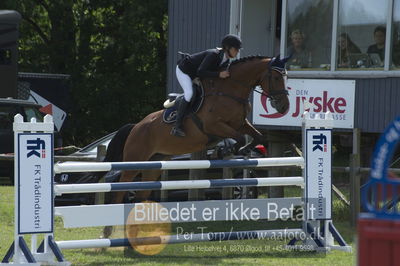 Drf-championater kvalifikation spring
5års springheste
Nøgleord: charlotte schreiber;carisma