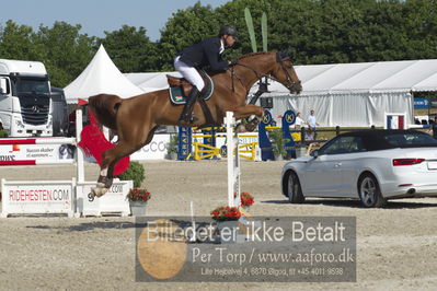 Csi1 two phases 135cm
Showjumping
Nøgleord: govett triggol;crabat 9