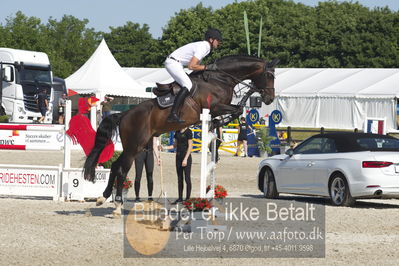 Csi1 two phases 135cm
Showjumping
Nøgleord: jamie cornall;count codex