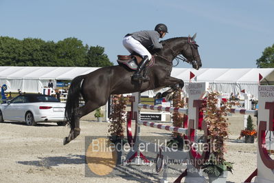 Csi1 two phases 135cm
Showjumping
Nøgleord: christian schou;quinette ask