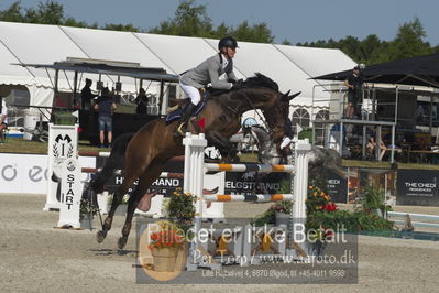 Csi1 two phases 135cm
Showjumping
Nøgleord: jens vickström;cleveland sn