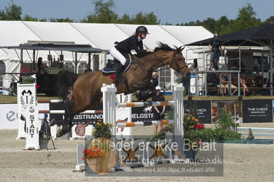 Csi1 two phases 135cm
Showjumping
Nøgleord: lærke maria nørgaard;destany