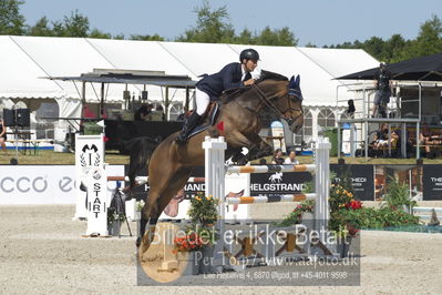 Csi1 two phases 135cm
Showjumping
Nøgleord: oscar salermi;king flash van slabroek