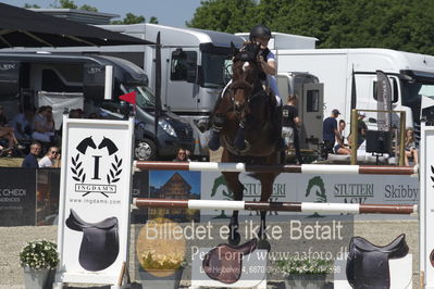 Csio3 two phsaes   140cm
Showjumping
Nøgleord: karoline vistesen graversen;libertina