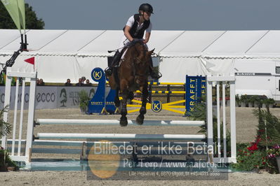 Csio3 two phsaes   140cm
Showjumping
Nøgleord: stine cassoe jacobsen;cannon chris