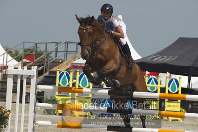 Csio3 two phsaes   140cm
Showjumping
Nøgleord: anna power;edison w