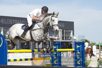 Csio3 two phsaes   140cm
Showjumping
Nøgleord: kristian skovrider;lykkeshøjs cassander