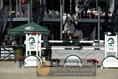 csio3 a1 150cm
Showjumping
Nøgleord: christian hess;qienna 3