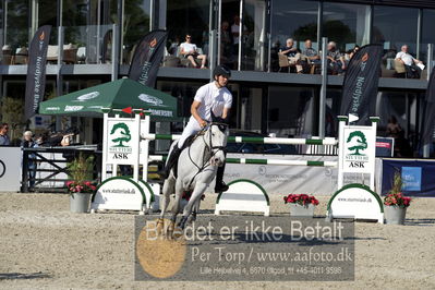 csio3 a1 150cm
Showjumping
Nøgleord: konstantin deeken künnemann;ak's browney