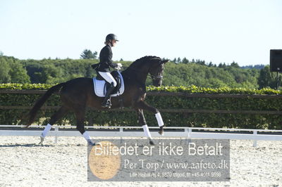 Blue Hors Dressur championat 2018
4 års klassen
Nøgleord: marianne toth;zack zerre