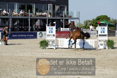 csio3 a1 150cm
Showjumping
Nøgleord: poul delforge;uschka du tassier;styrt