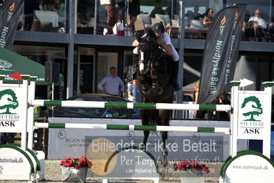 csio3 a1 150cm
Showjumping
Nøgleord: thomas sandgaard;amarone