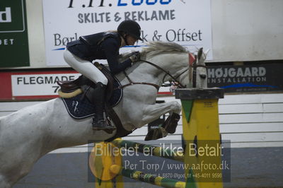 Vejle Rideklub
Sprngstævne for hest
Nøgleord: chili cornet;laura baaring kjærsgaard