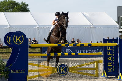 csio3 a1 150cm
Showjumping
Nøgleord: christina nielsen;griffin 16