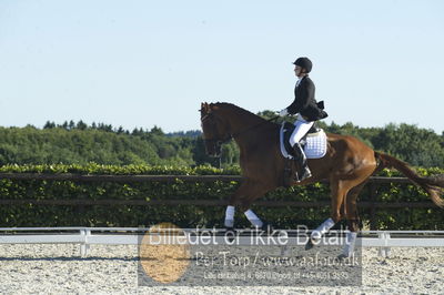 Blue Hors Dressur championat 2018
4 års klassen
Nøgleord: mai zooro;trine weiland