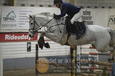 Vejle Rideklub
Sprngstævne for hest
Nøgleord: chasse;robin grauff jacobsen