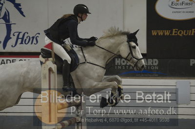 Vejle Rideklub
Sprngstævne for hest
Nøgleord: signe voldgaard hansen;lucil e