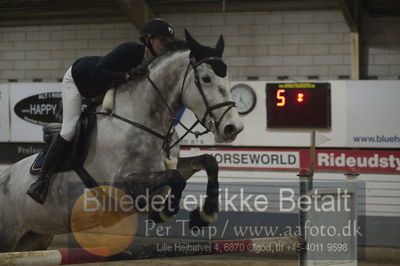 Vejle Rideklub
Sprngstævne for hest
Nøgleord: heidi sørensen;queen of cool lady bs