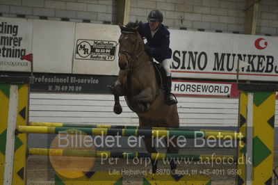 Vejle Rideklub
Sprngstævne for hest
Nøgleord: robin grauff jacobsen;egelund's miss unique