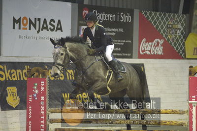 Fredericia Rideklub
Sprngstævne for hest
Nøgleord: charlotte schreiber;sølbecks clear wish