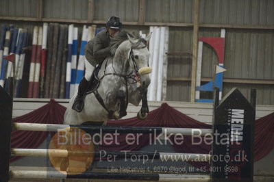 Vejle Rideklub
Sprngstævne for hest
Nøgleord: ulrik kjaer;lugana e