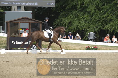 Dm - Uwm iagttagelse - Paradressur
fei 6års iagttagelses klasse til uwn
Nøgleord: maria n kristensen;brianna