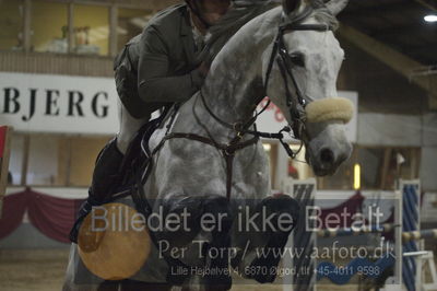 Vejle Rideklub
Sprngstævne for hest
Nøgleord: ulrik kjaer;lugana e