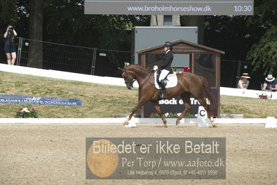 Dm - Uwm iagttagelse - Paradressur
fei 6års iagttagelses klasse til uwn
Nøgleord: maria n kristensen;brianna