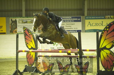 Fredericia Rideklub
Sprngstævne for hest
Nøgleord: sashia astrup jensen;aporita