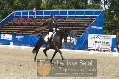 Dm - Uwm iagttagelse - Paradressur
fei 7års iagttagelses klasse til uwn
Nøgleord: jim rasmussen;polka sensation nexen