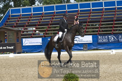 Dm - Uwm iagttagelse - Paradressur
fei 7års iagttagelses klasse til uwn
Nøgleord: jim rasmussen;polka sensation nexen