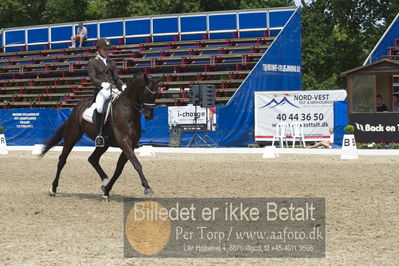 Dm - Uwm iagttagelse - Paradressur
fei 7års iagttagelses klasse til uwn
Nøgleord: jcaob nørby sørensen;ellegaardens san droneur