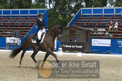 Dm - Uwm iagttagelse - Paradressur
fei 7års iagttagelses klasse til uwn
Nøgleord: carina cassøe krüth;red diamant