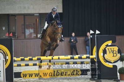 Dansk Rideforbunds Championats finaler 201
Dansk Rideforbunds Championats finaler 2018 - spring
Nøgleord: chique ps z;christian petersen