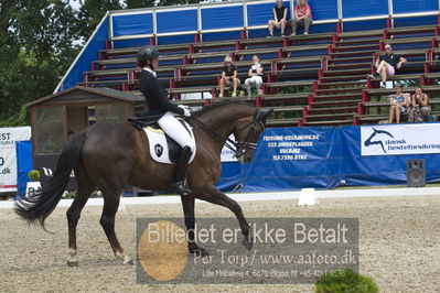 Dm - Uwm iagttagelse - Paradressur
fei 7års iagttagelses klasse til uwn
Nøgleord: carina cassøe krüth;red diamant